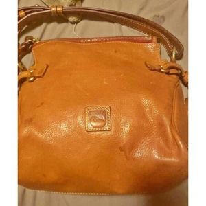 VINTAGE Dooney & Bourke LEATHER SADDLE STYLE CROSSBODY / SHOULDER BAG